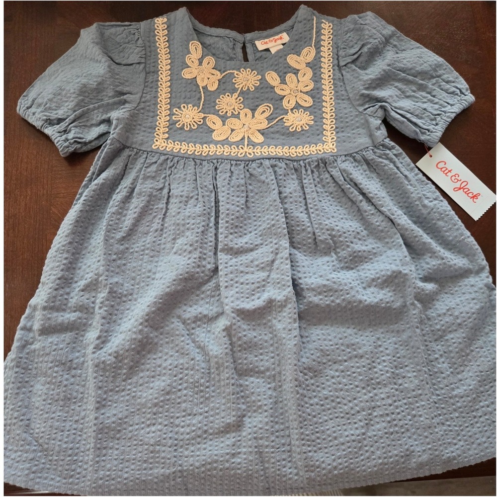 Cat & Jack Girls 4T Blue Swiss Dot Embroidered Floral Short Sleeve Dress NEW